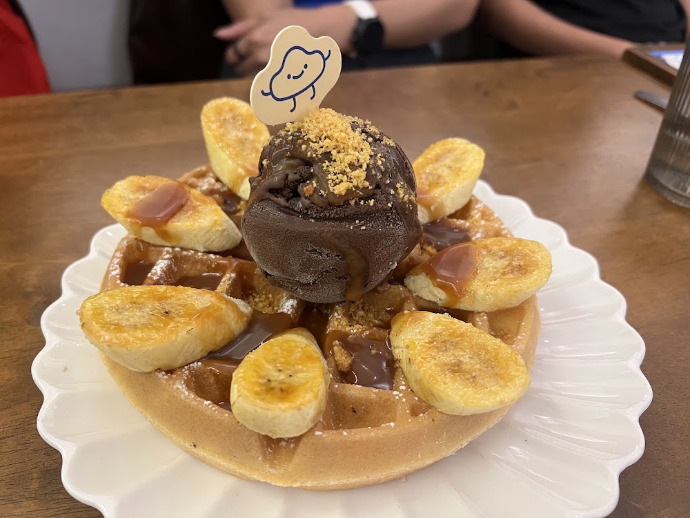 Fluffed Cafe @ Taman Paramount